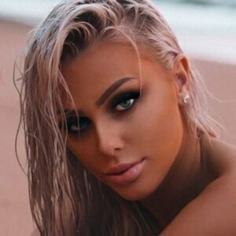 Kirra Wren actrice nue archive