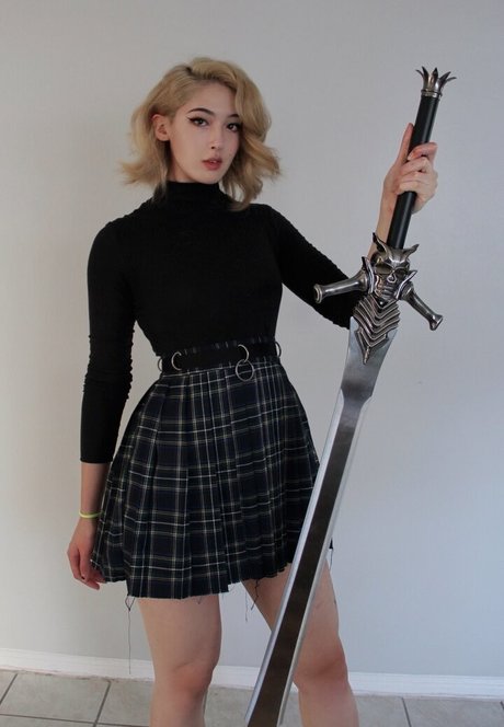 Caytie Cosplay top star img