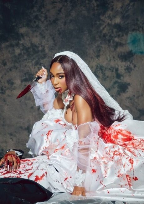 Normani actrice pornographique image