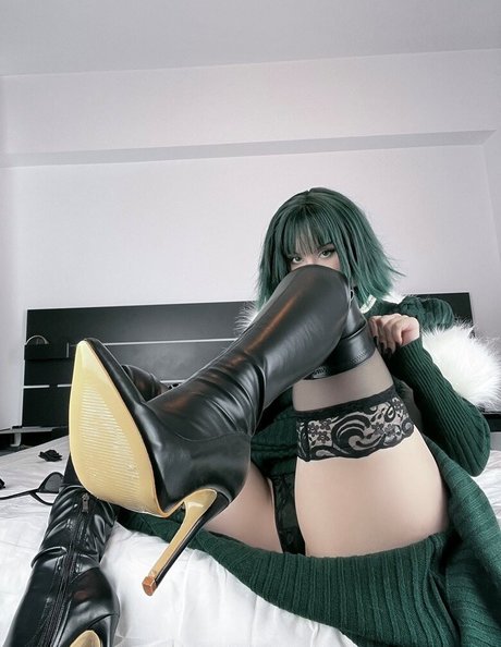 _Anna Ko FI_ modèle gratuit img