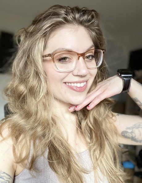 MissMousieMouse actrice exclusive photos