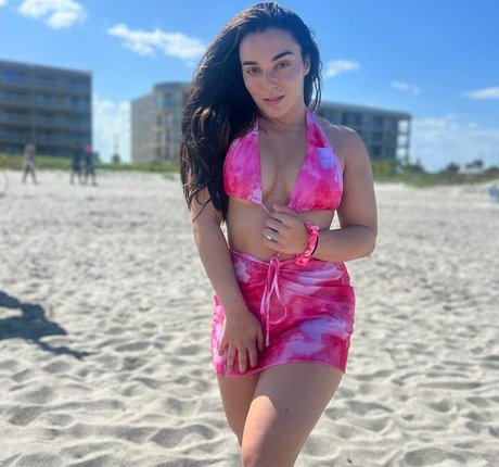 Deonna Purrazzo jolie star du porno images