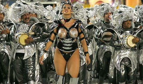 Livia Andrade étoile adulte galeries