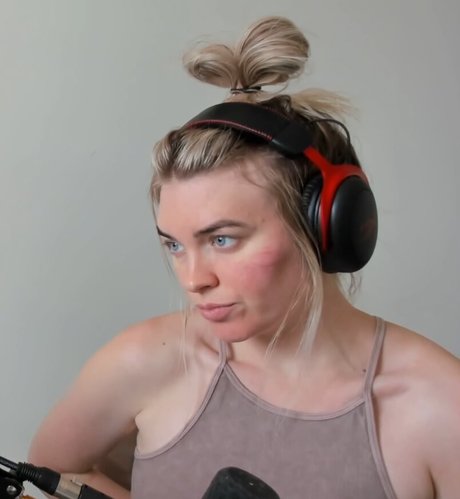 fans de nains à gros seins uniquement sexe pornographique galerie