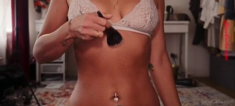 Gina Carla modèle pornographique galeries