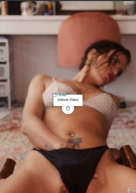 Gina Carla star du porno nue galeries