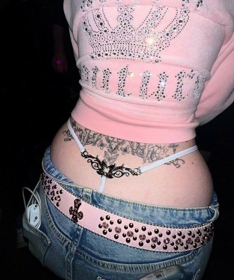 emquizii star du porno nue photo