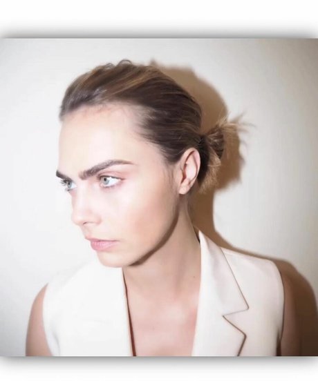 fans avec les yeux bandés nu pornographique img