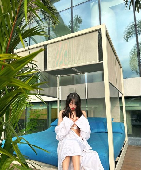 ado asiatique solo onlyfans hd parfait photos