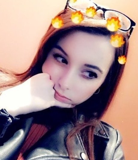 Emmia actrice artistique galerie