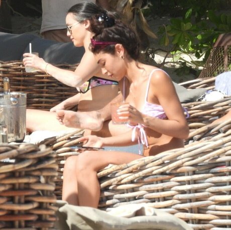 Chantel Jeffries star du porno gratuit image