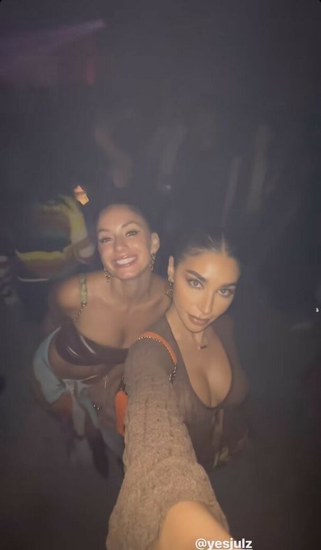 Chantel Jeffries modèle érotique img