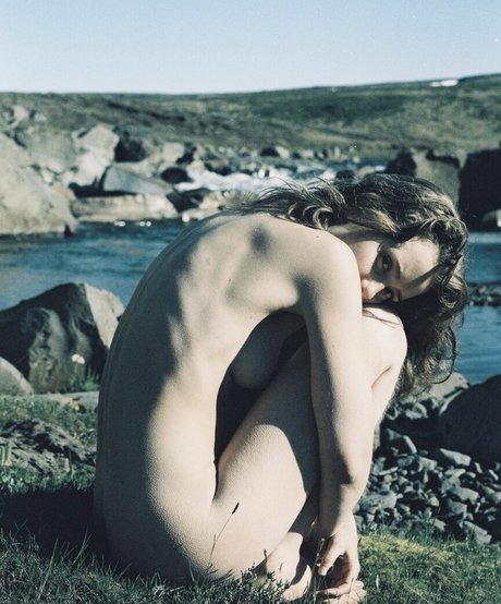 Berta Andrea Sndal modèle sympa galeries