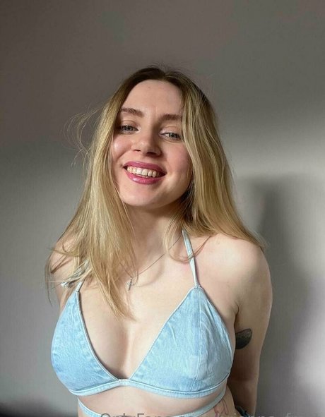 Brianna Frost star du porno parfaite collection