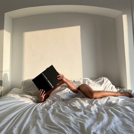 fanatique de hotwife infidèle chaud xxx image