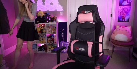 porno uniquementfans assez pornographique img