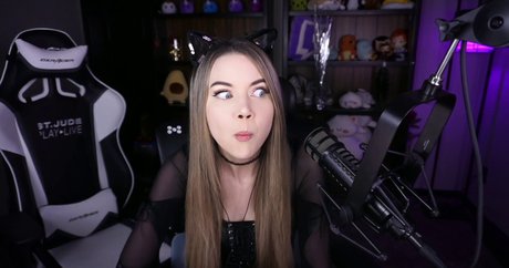 Dizzykitten sexe de star du porno des photos