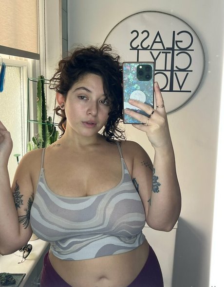 chatte nue onlyfans art de haute qualité galeries