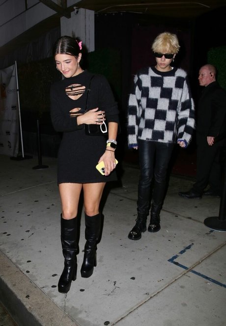 orgasme du mamelon onlyfans érotique sympa galeries