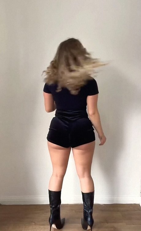 The Katies haut modèle galeries