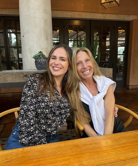 Nicolle Gironda star du porno belle collection