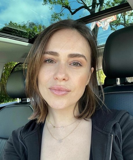 Nicolle Gironda star exclusive galeries