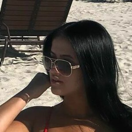 Viphanaaels modèle img