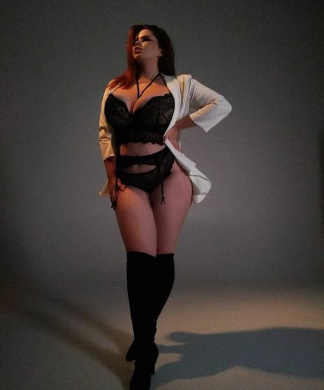 Anna Bernadina nus de stars du porno photos