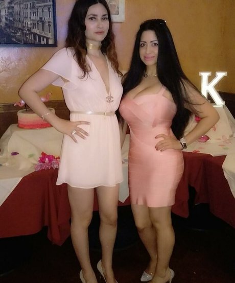 Jennifer Cortez modèle porno image