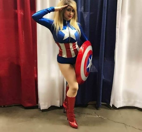 Jennifer Cortez actrice hd photo