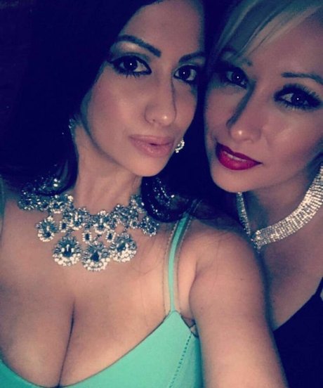 Jennifer Cortez star du porno belle galerie