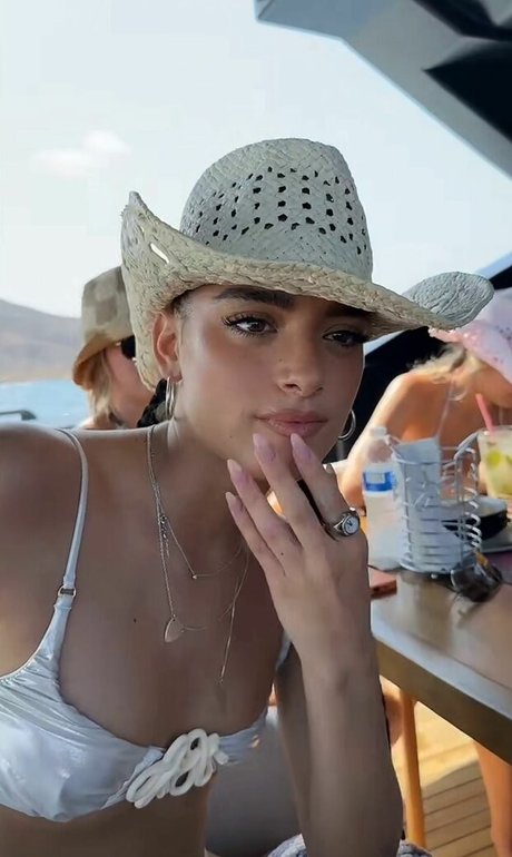 Dixie D Amelio star du sexe photos