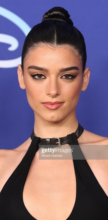 Dixie D Amelio meilleure star du porno galeries