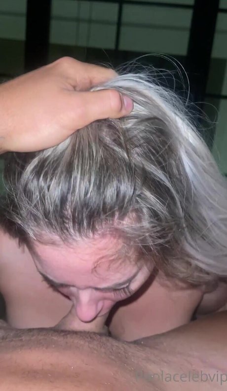 Paola Celeb modèle sympa img