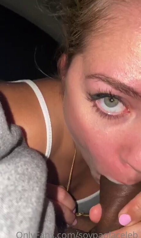 Paola Celeb star du porno gratuite des photos