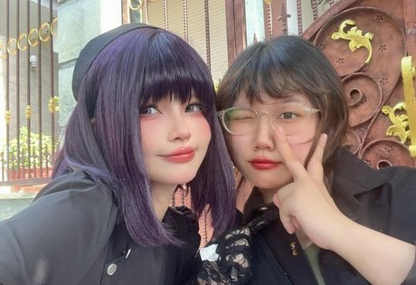 chaton courbé onlyfans haute qualité sympa galeries