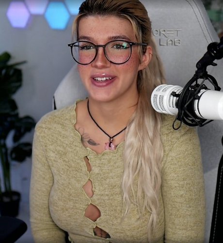 Kunshikitty art modèle galerie