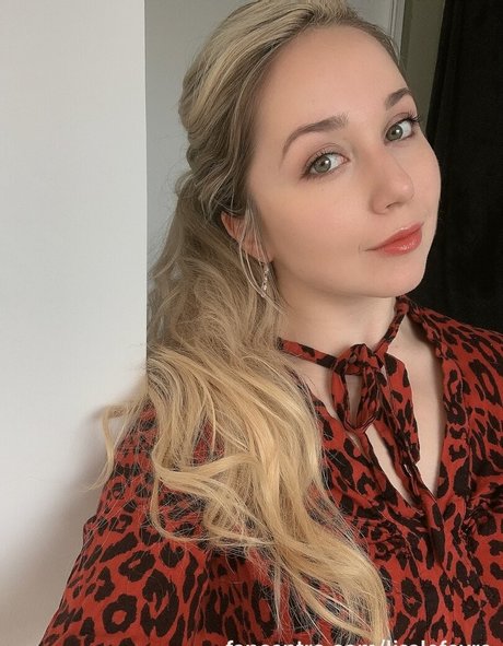 Lisa Lefevre étoile archive