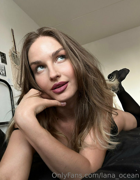 lana ocean art modèle des photos