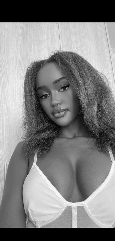 aurora staar star du porno en haute qualité photo