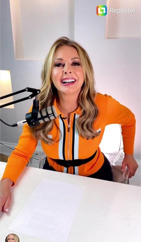 Carol Vorderman modèle chaud des photos