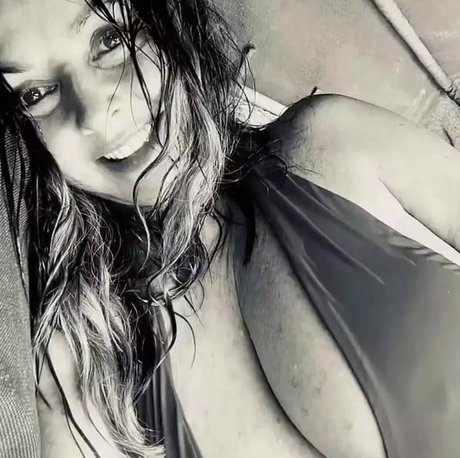 Carol Vorderman star du sexe images