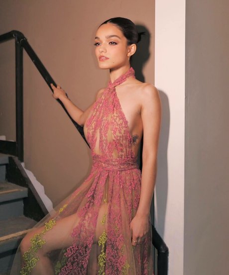 Rachel Zegler star du porno parfaite collection