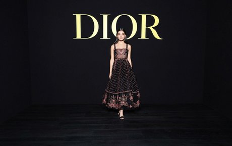 Rachel Zegler star du porno adulte galerie