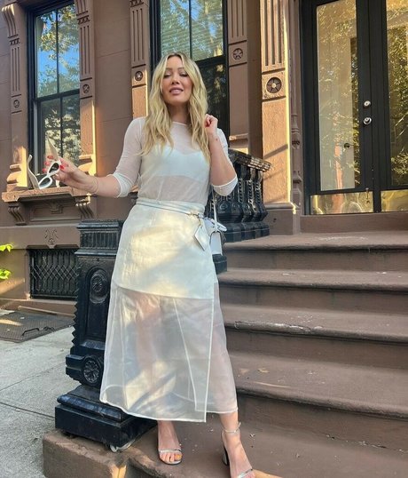 Hilary Duff sexe de star du porno image