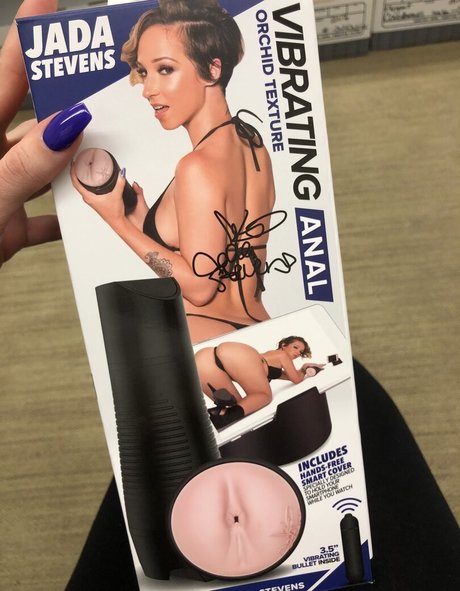 Jadastevens420 modèle chaud photo