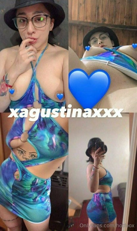 hotfoox modèle érotique photos