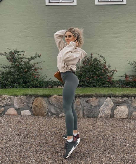 Anna Nystrom modèle pornographique image