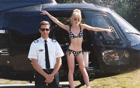 Kiernan Shipka sexe de star du porno photo