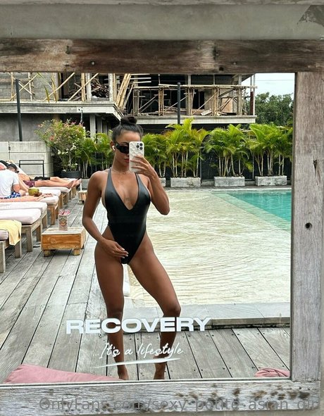 sexy petite asian girl étoile xxx photo